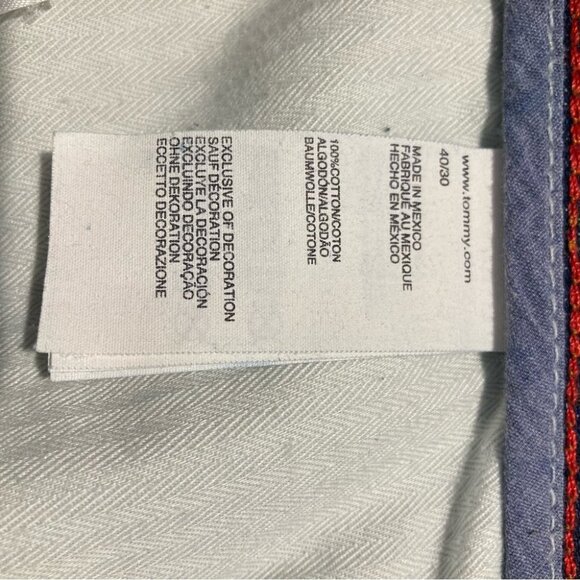 TOMMY HILFIGER Sz 40 x  30 Classic Lightly Distressed Jeans NWT - Picture 11 of 16